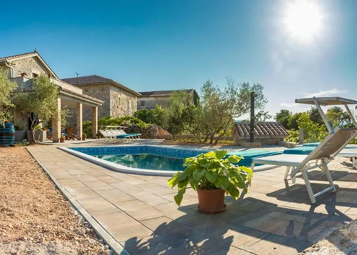 Country St Anton Βίλα *